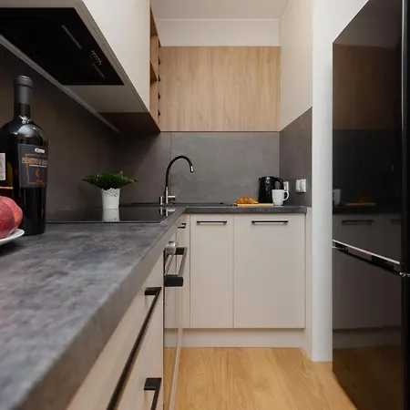 Warneńska By Renters Apartament *