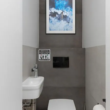 Warnenska By Renters *