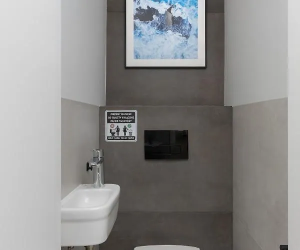 Warnenska By Renters *