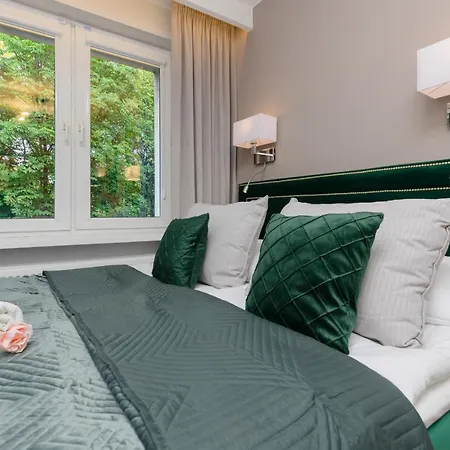 Apartment Warnenska By Renters Warschau